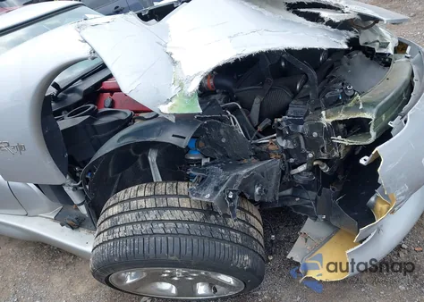 1998 Dodge Viper Rt/10 z USA, uszkodzony, nr VIN 1B3ER65E4WV401163